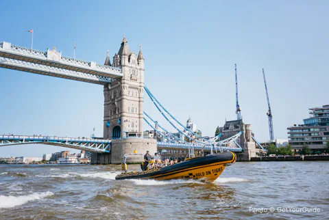 45-Minute Speedboat Sightseeing Tour