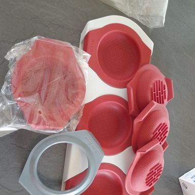Tupperware 