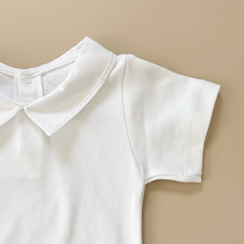 barboteuse bébé romper raffiné coeurs rouges pour bébé et enfant, en coton doux et bambou et respirant, certifié OEKO-TEX, idéal pour compléter une tenue d’enfant chic et confortable