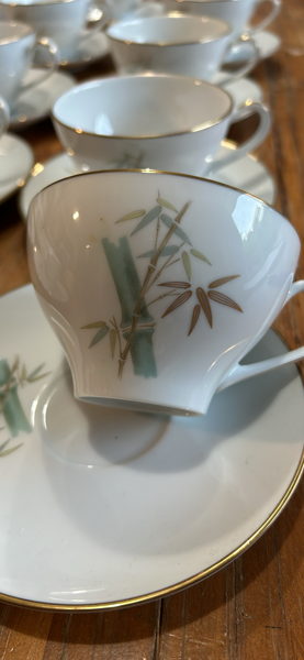 Noritake Vintage Dinner Set Design Canton Bamboo Pattern - Image 11