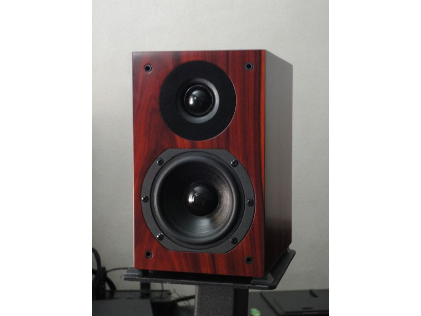 Silverline Audio Minuet Supreme Plus Superb Rosewood Mini Monitors