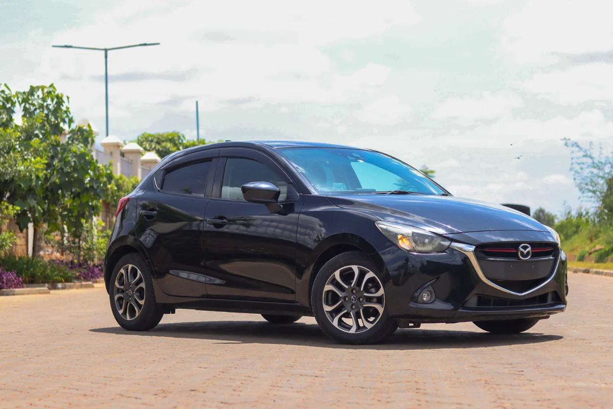 2016 Mazda Demio — Royal Max Motors — photo 16 of 20