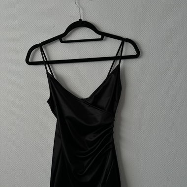 Stretchy silk little black dress