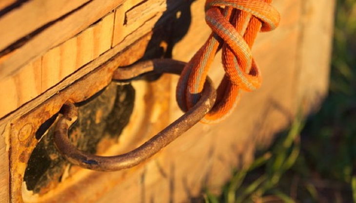 ab ans ufer seil im sonnelicht