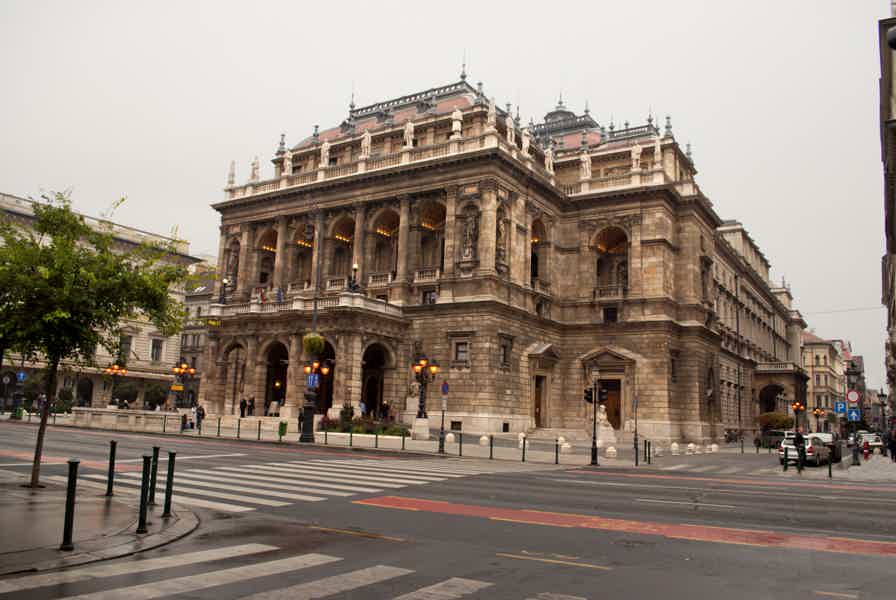 Grand City Tour with Parliament Visit - photo 1