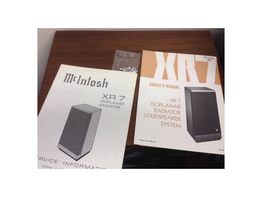 Mcintosh Xr7 speakers
