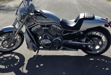2012 HARLEY-DAVIDSON VRSCDX ANV V-ROD 10TH ANNIV EDT motorcycle for rent near Carlsbad, NM