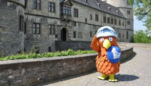 kreismuseum wewelsburg museum mit maskotchen