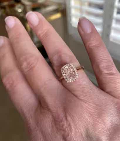 Vivid pink lab diamond radiant cut ring - Pobjoy Diamonds