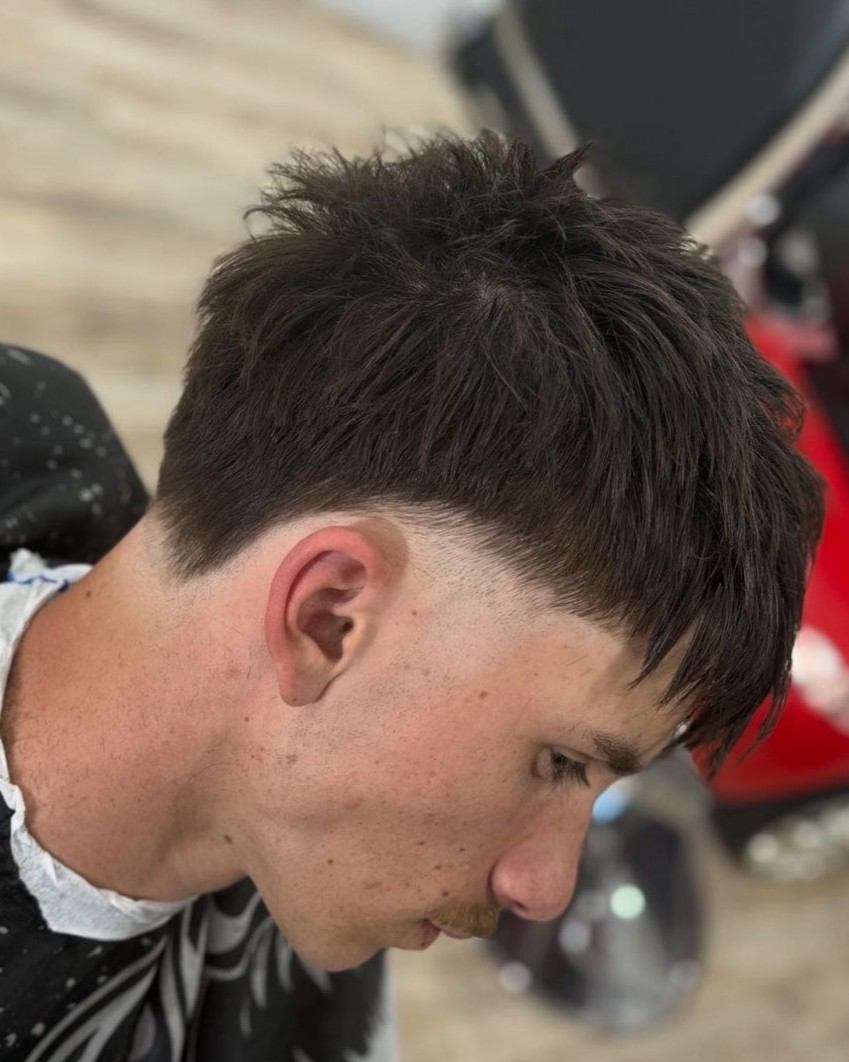 Knows Hair Barber Shop - Image 3