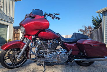 2017 HARLEY-DAVIDSON FLHXS STREET GLIDE SPECIAL "RED VELOCITY SUNGLO" motorcycle for rent near Millbrae, CA