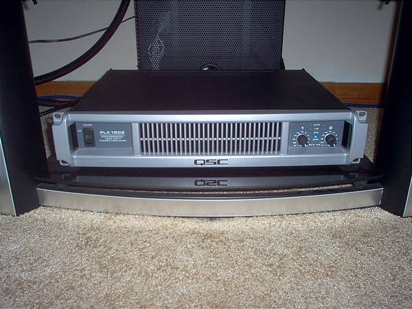 QSC subwoofer power amp