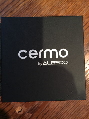 Albedo  Cermo  Anti-vibration stand