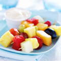 lemon-infused-honey-fruit-dip