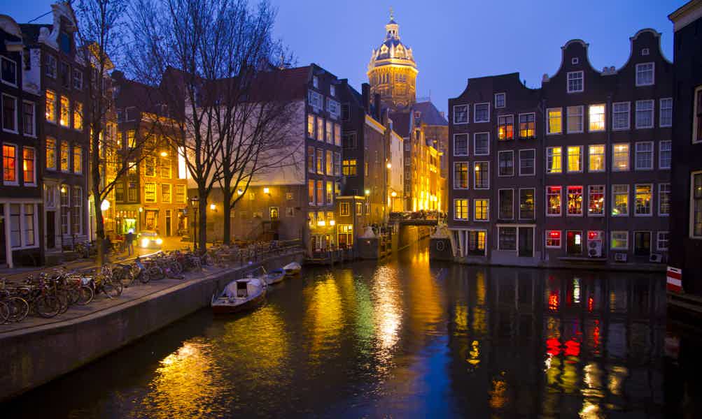 Amsterdam Evening Canal Cruise with Live Guide and Onboard Bar - photo 3