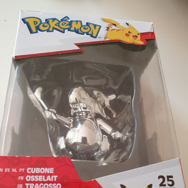 Cubone silber 25 Jahre Pokémon Jubiläums Figur