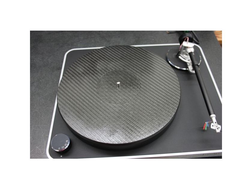 TTW Audio  Extended Intro Price: Carbon Fibre LP Turntable Platter MAT - Universal Fit