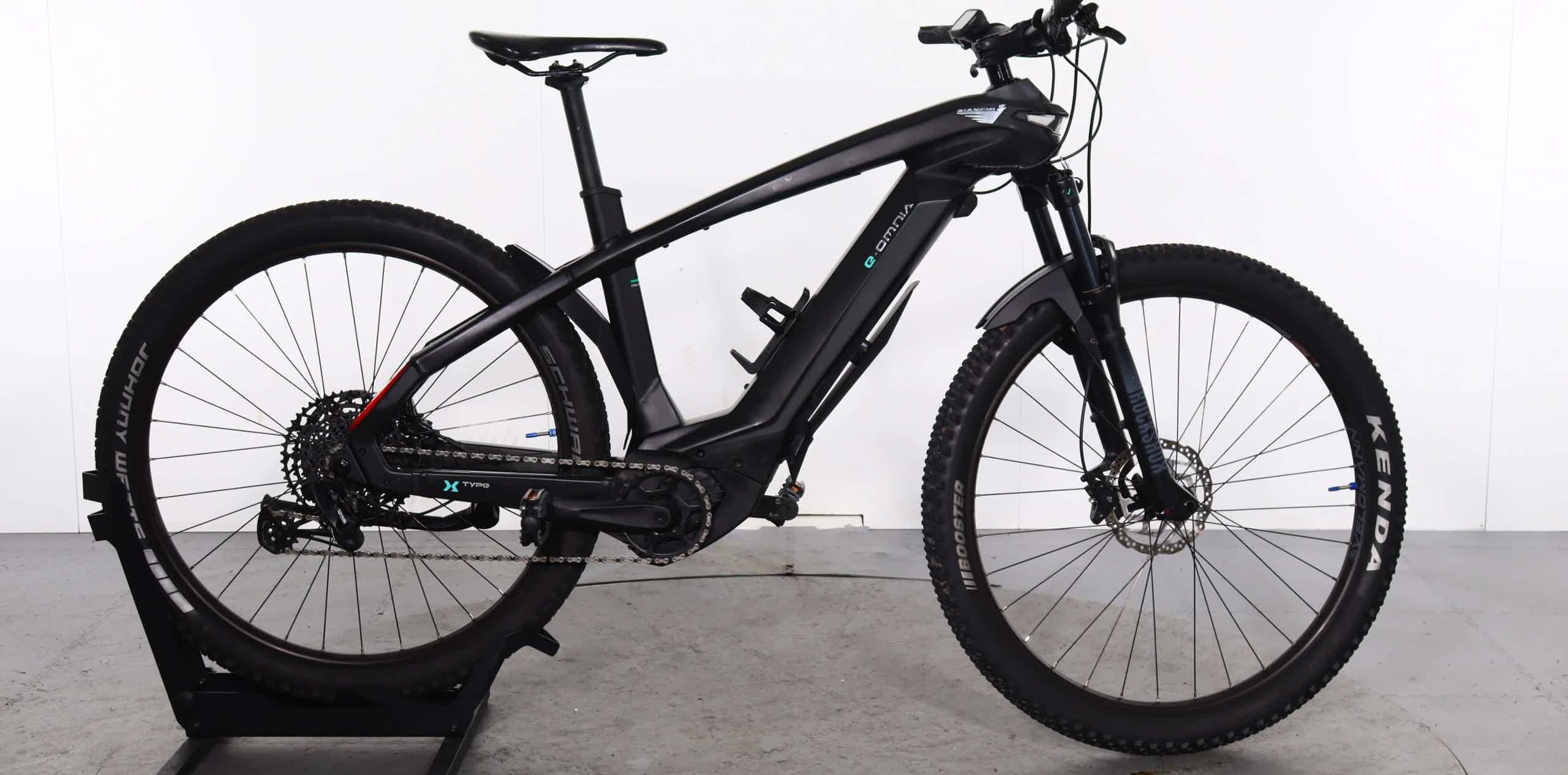 Imagen de recurso de una bicicleta eléctrica Bianchi e-Omnia.