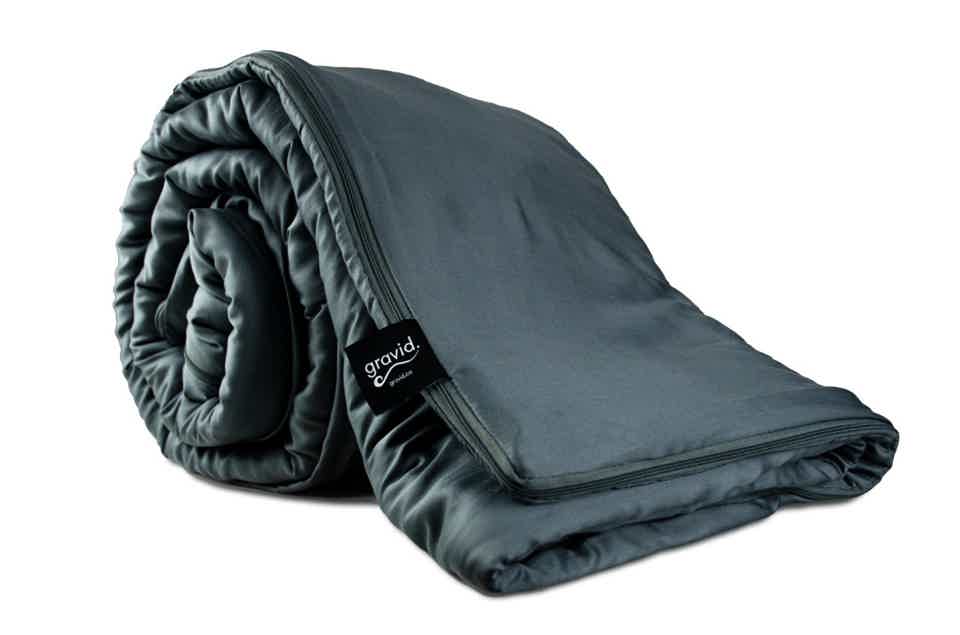 Gravid Weighted Blanket with EcoBreeze Cooling Cover in Grey, Queen Size