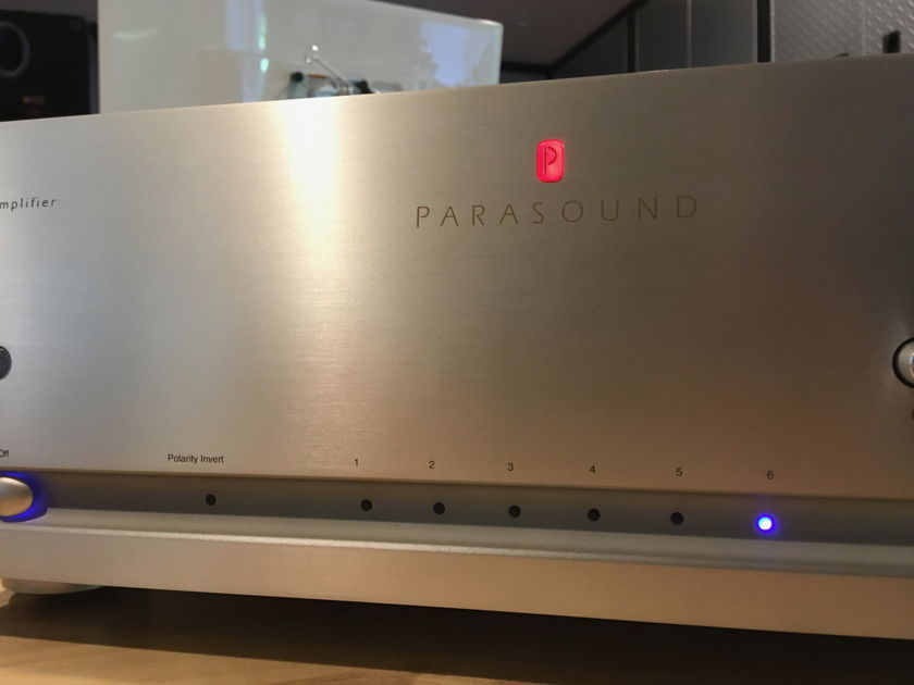 Parasound Halo JC-2 Reference Preamp Mint with Remote