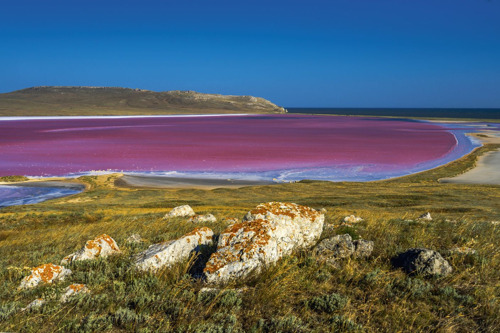 Мертвое озеро Азербайджана.
