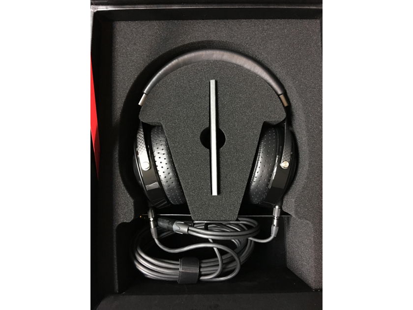 Focal UTOPIA Headphone brand new !!