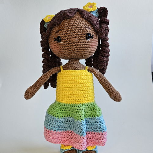 Norah-Amigurumi aankleedpop