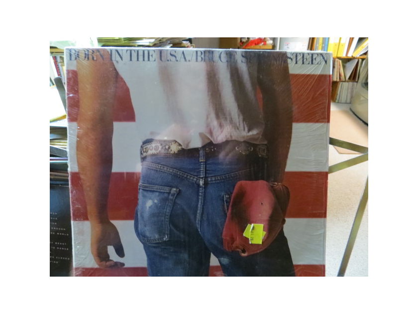 BRUCE SPRINGSTEEN - BORN IN THE USA