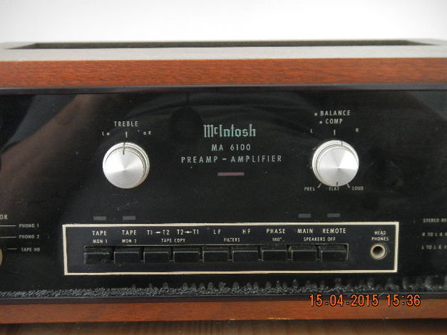McIntosh MA 6100 Preamp-Amplifier