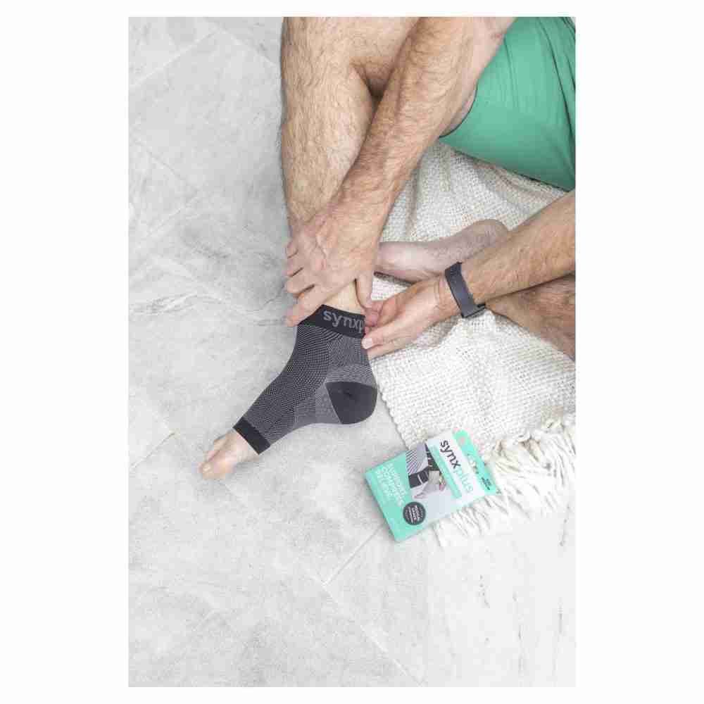 Synxplus Foot and Ankle Sleeve BLACK - Image 4