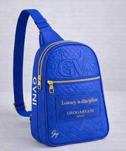 GVNI mini sling bag