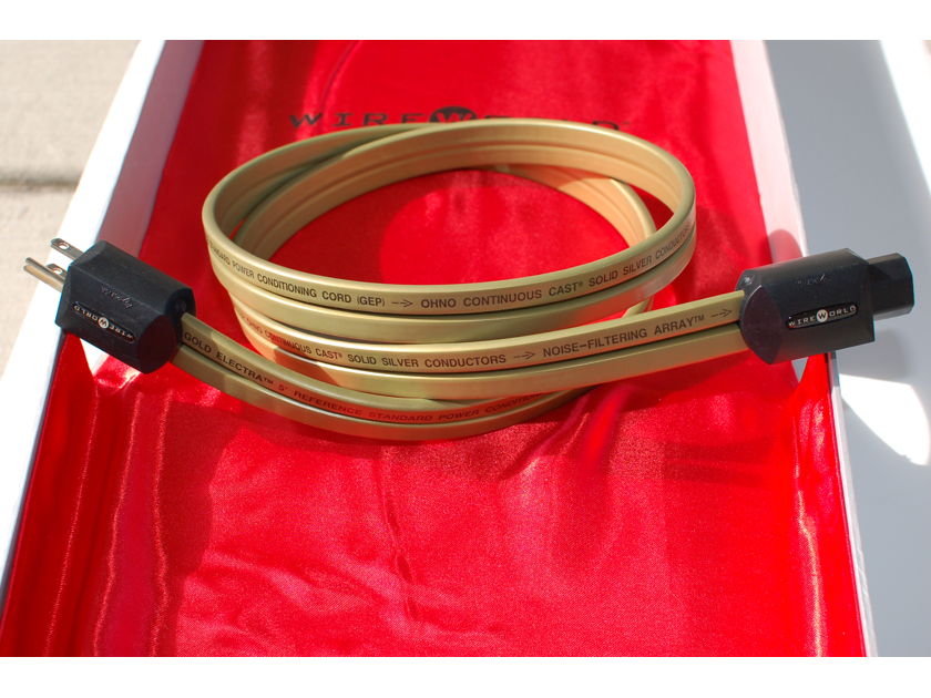 WIREWORLD GOLD ELECTRA 5.2 Power cord 1.5M 15A-Excellent condition- Free shipping