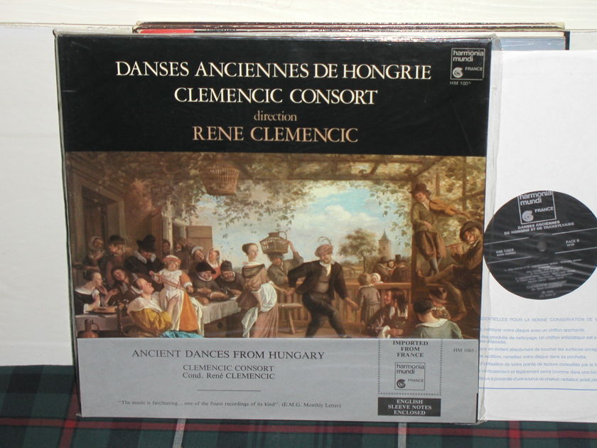 Rene Clemencic Consort - Danses Anciennes De Hongrie Still in Shrink w/OBI >>TAS<<