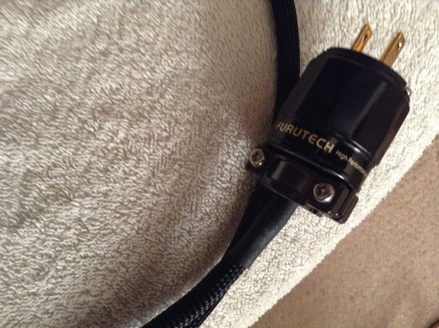 VH Audio Flavor 3 Power Cable. 4' power cable. Like new...
