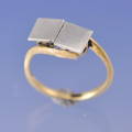 Repairing a ring in 18k gold and platinum.