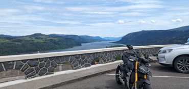 2022 DUCATI STREETFIGHTER V4 S motorcycle for rent near Portland, OR