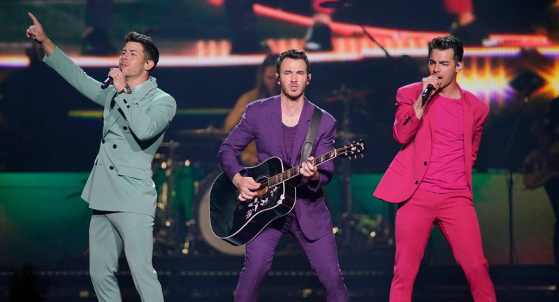 Jonas Brothers - Five Albums. One Night. Tour 2023
