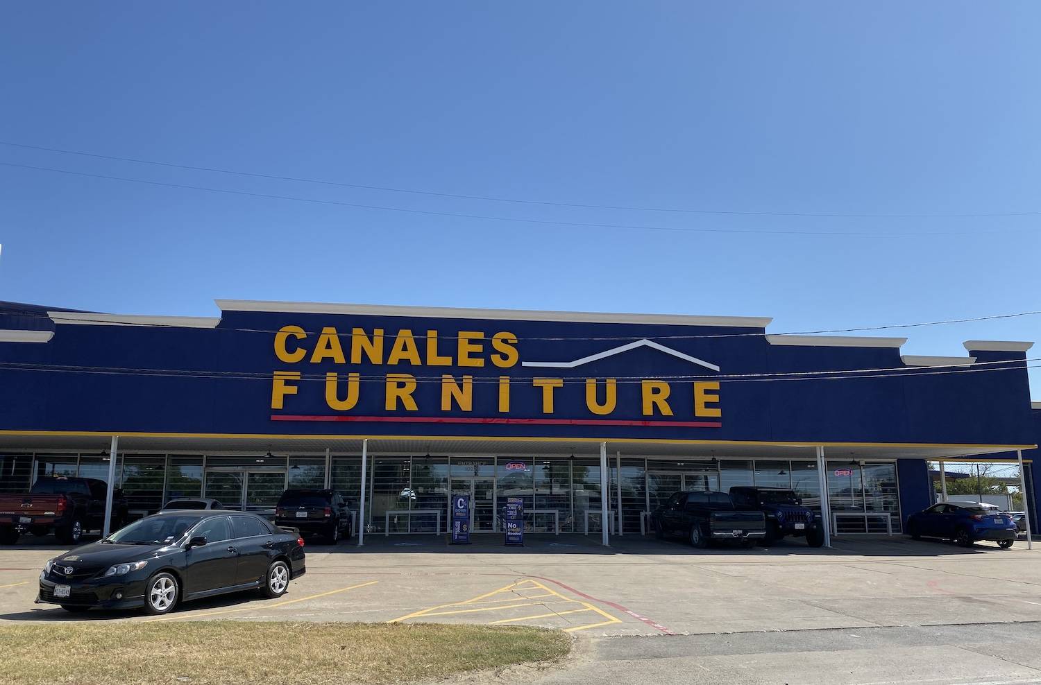Harry Hines Canales Furniture