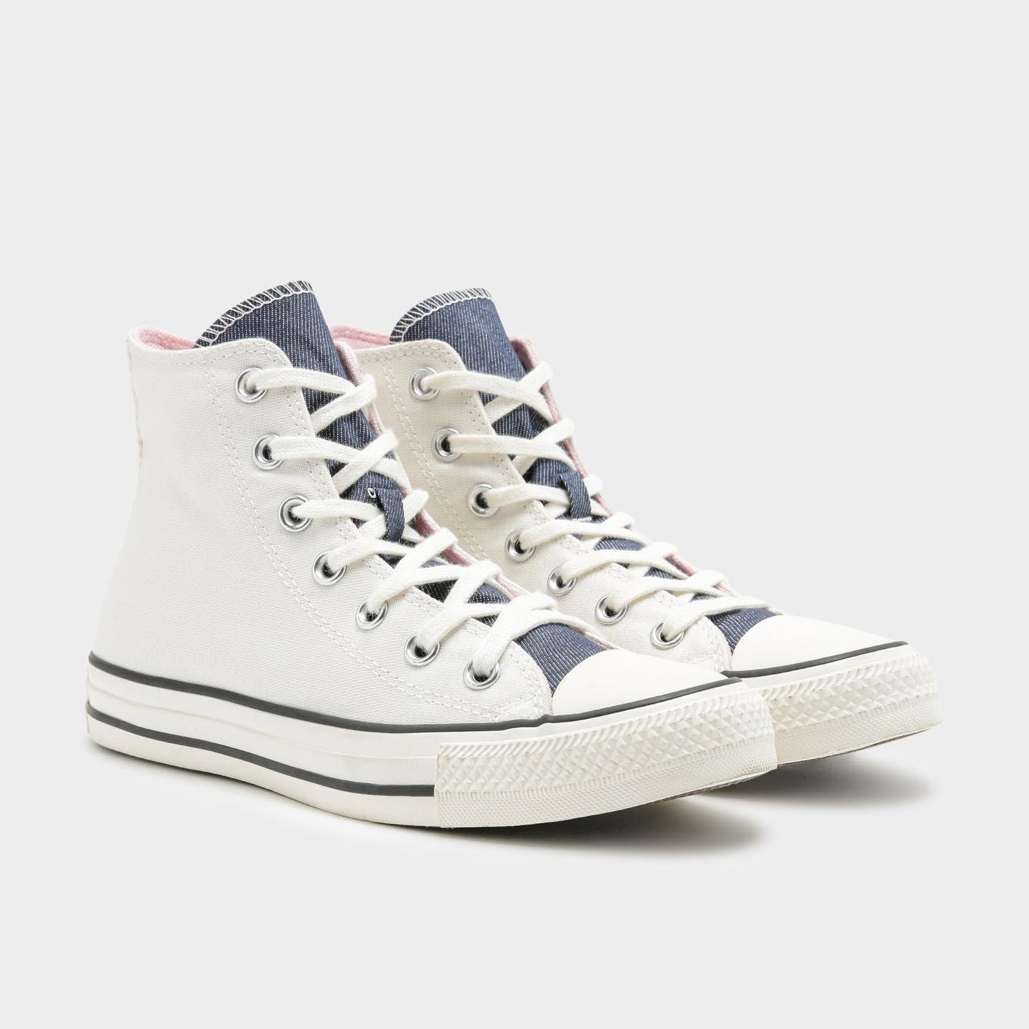 converse-chuck-taylor-all-star-hi-denim-egret