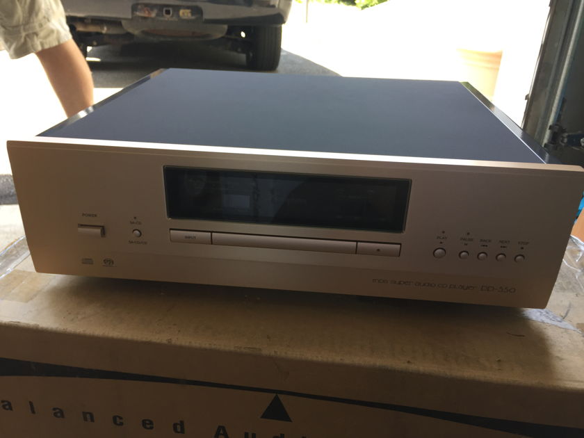 Accuphase DP-550 SACD/CD/DAC Mint customer trade-in