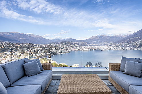  Hergiswil NW
- Duplex-Penthouse Lugano