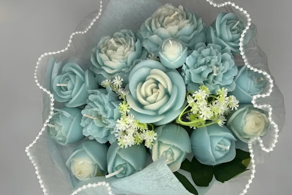 Montego Bay Candle/Melt Handbag Flower Bouquet - Image 2