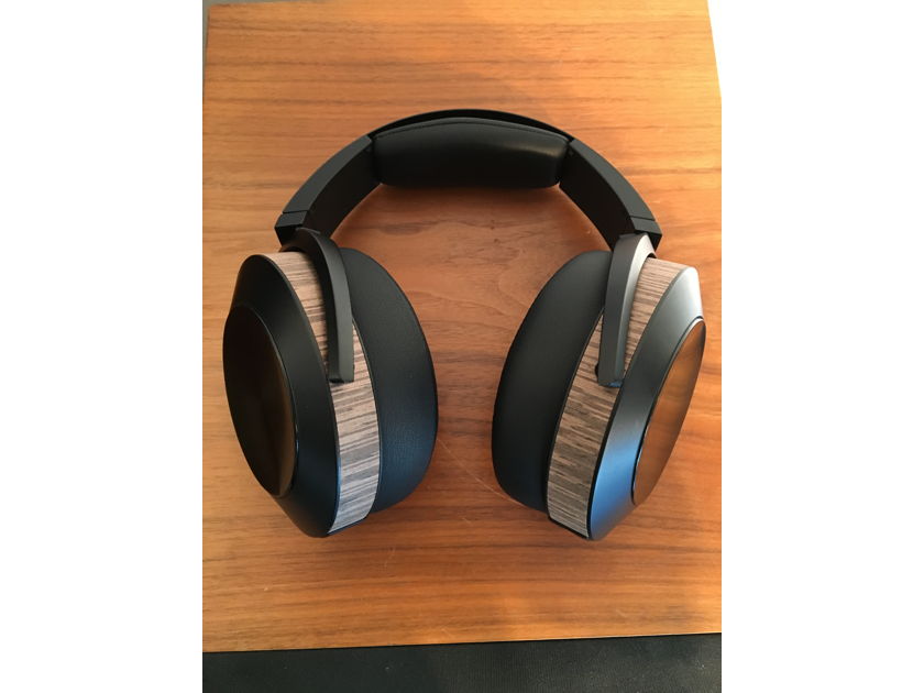 Audeze EL-8 Closed-back Headphones