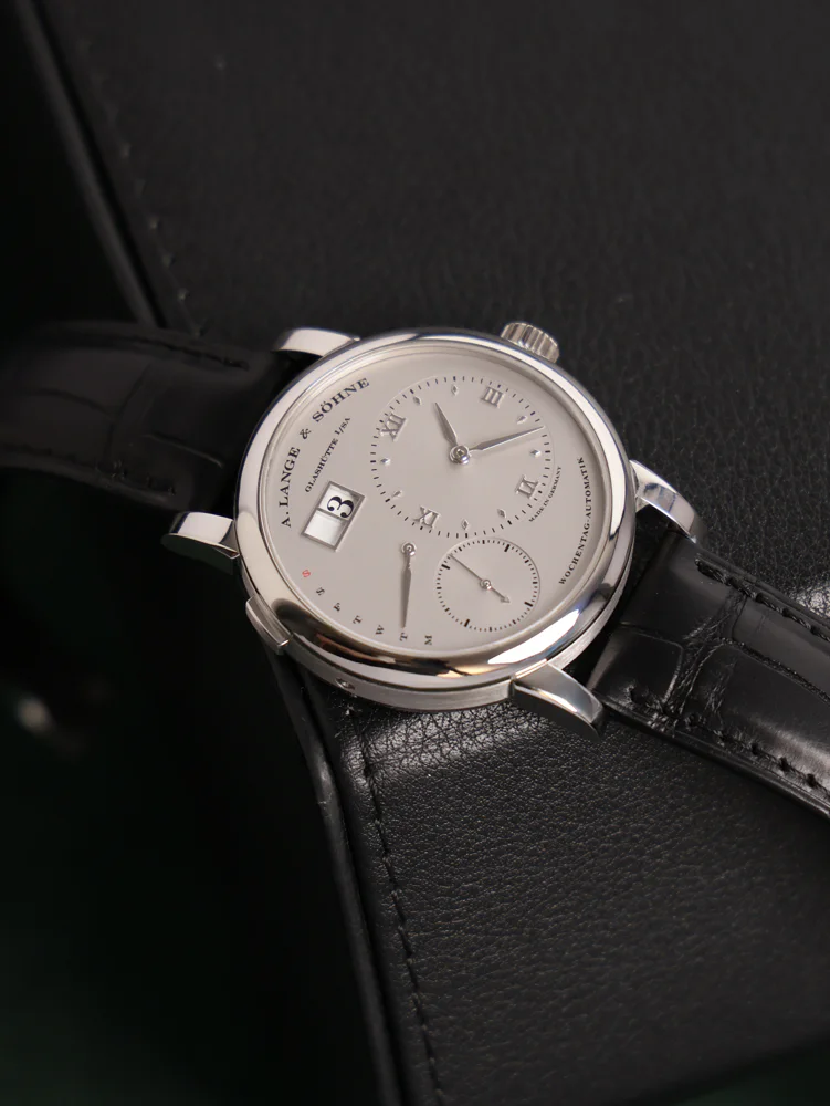 Daymatic with original 950 Platinum deployment clasp