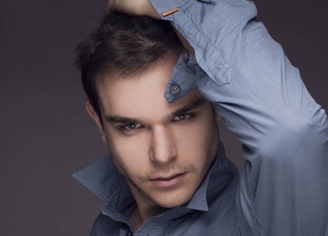 Adam Pelyhe