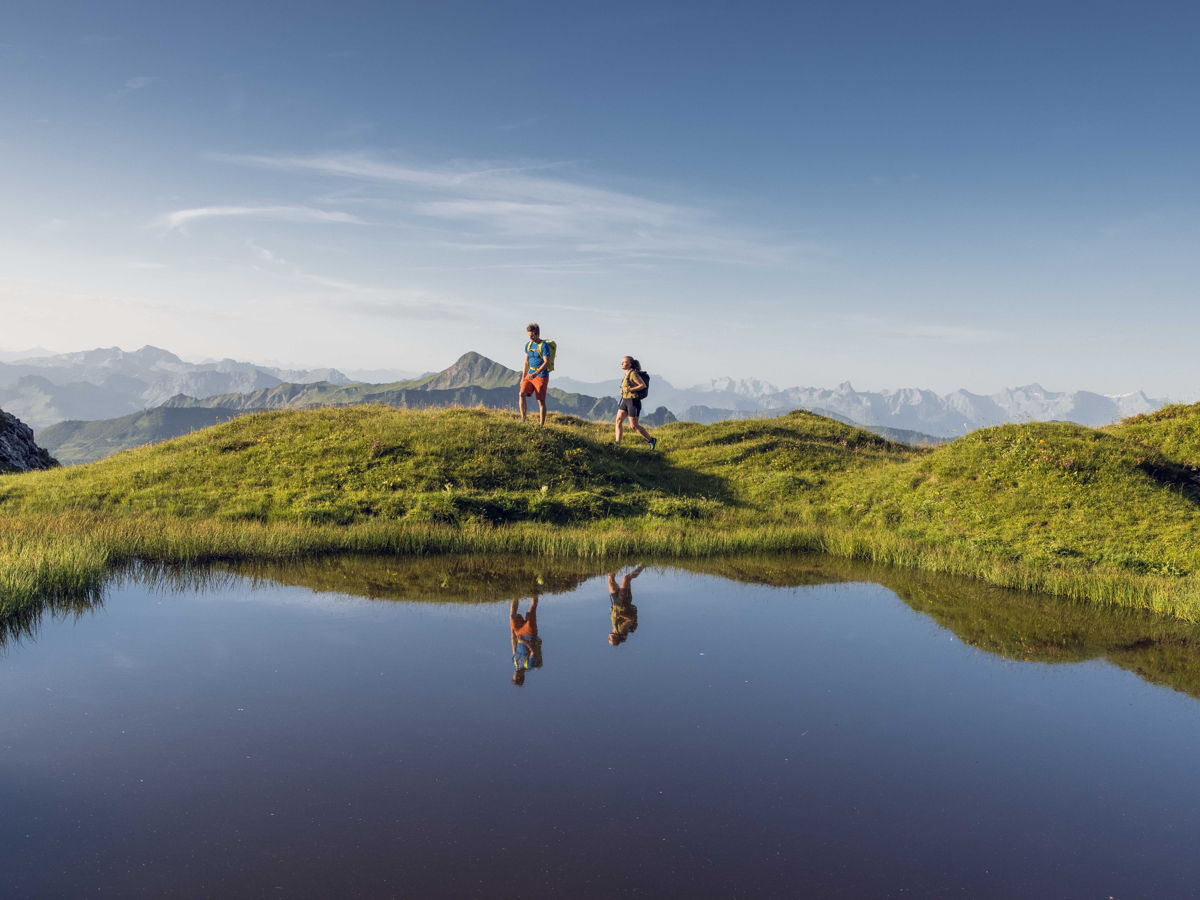 Hotel in Vorarlberg im Sommer: Bergmomente und Dorfgefühl hautnah erleben.