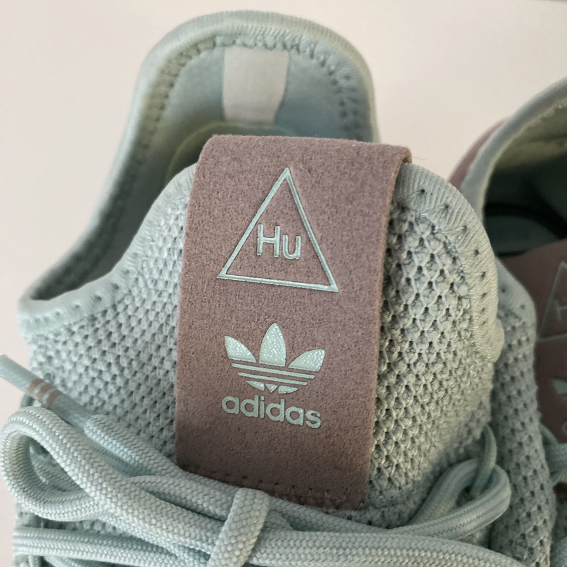 Adidas Pharrell Williams Hu Schuhe