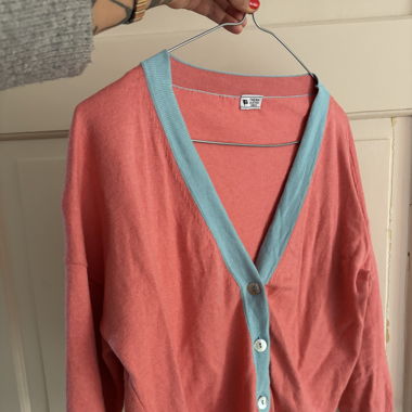 Cardigan 