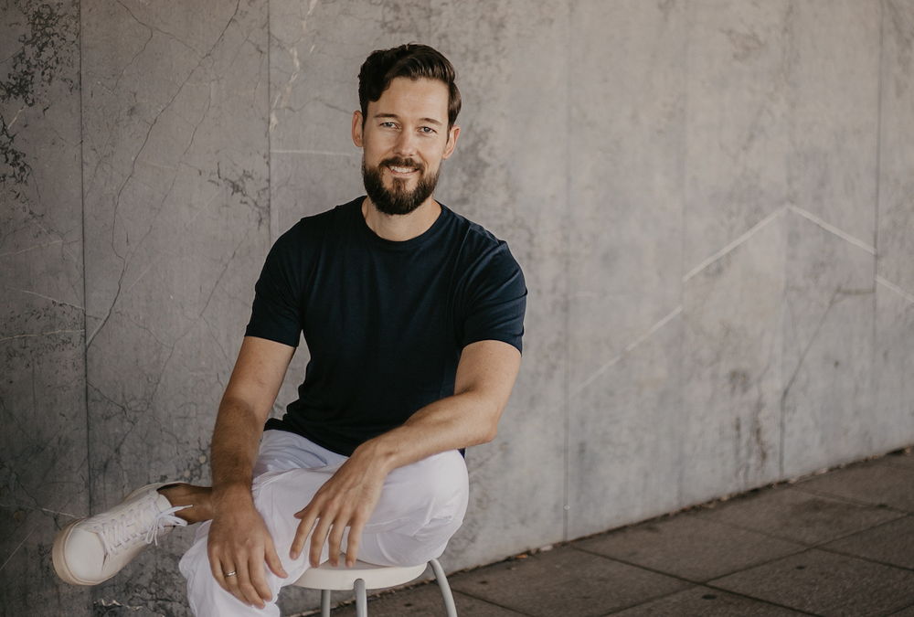 Osteopath Fabian Müller behandelt funktionelle Beschwerden