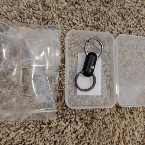 shoulder holster review, shoulder holster for men, shoulder holster for fat guy, right hand shoulder holster